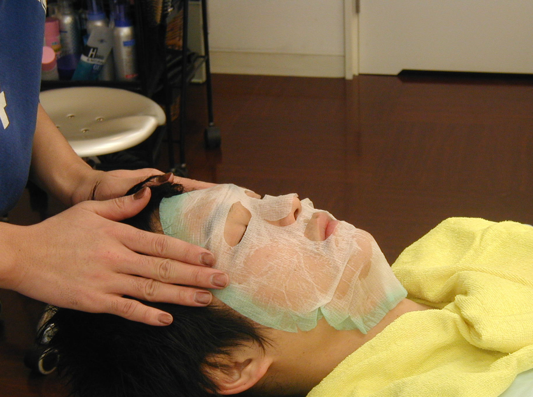 �t�F�C�X�g���[�g�����g