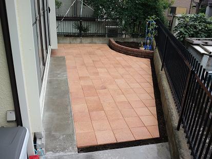 �e���X�E�^�C������