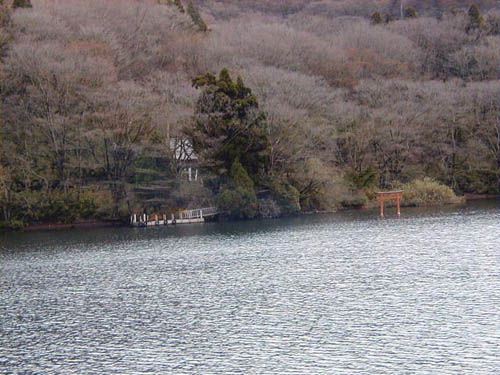 PC050003