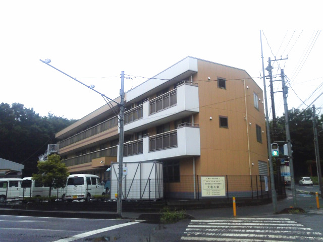 iC[W